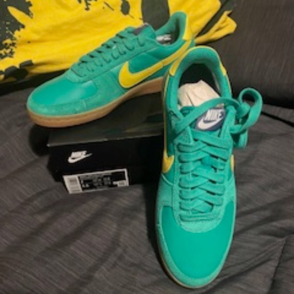 NIKE "Field General" Iconic American Sneakers